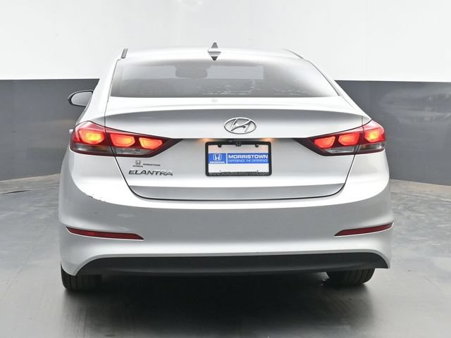 Used 2018 Hyundai Elantra Value Edition FWD image 9