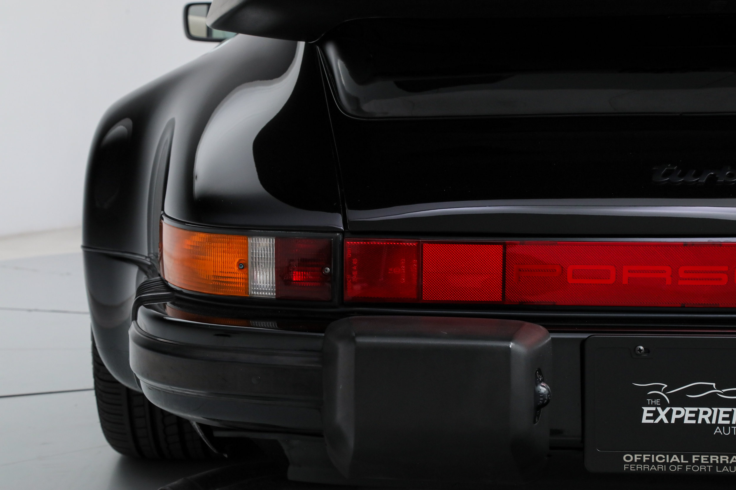Used 1989 Porsche 911 Turbo Targa RWD image 29