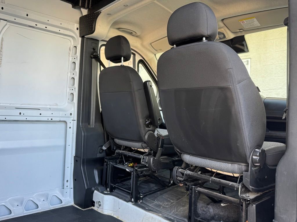 Used 2025 RAM ProMaster 2500 w/ Convenience Group image 29