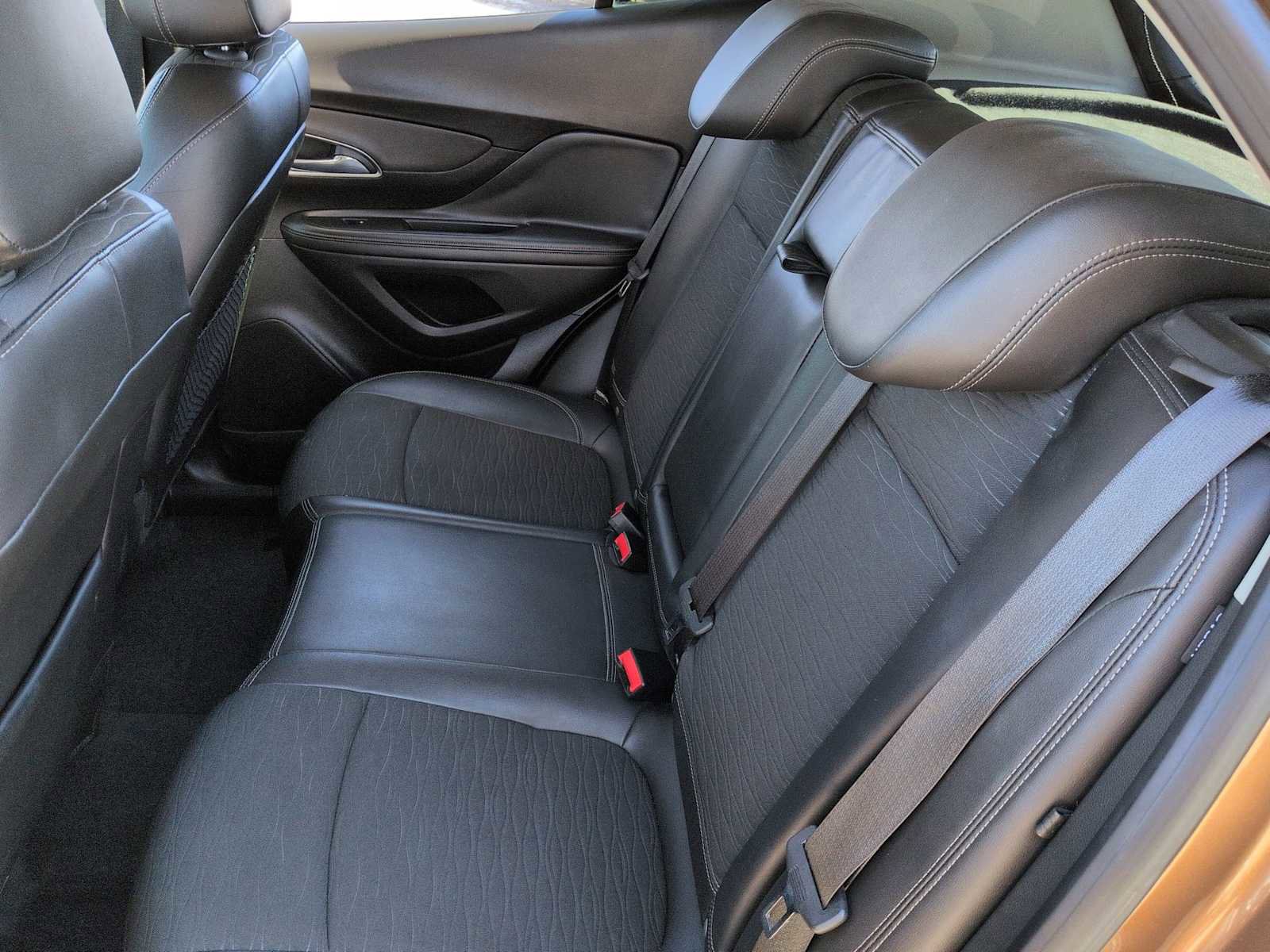 Used 2016 Buick Encore FWD image 20