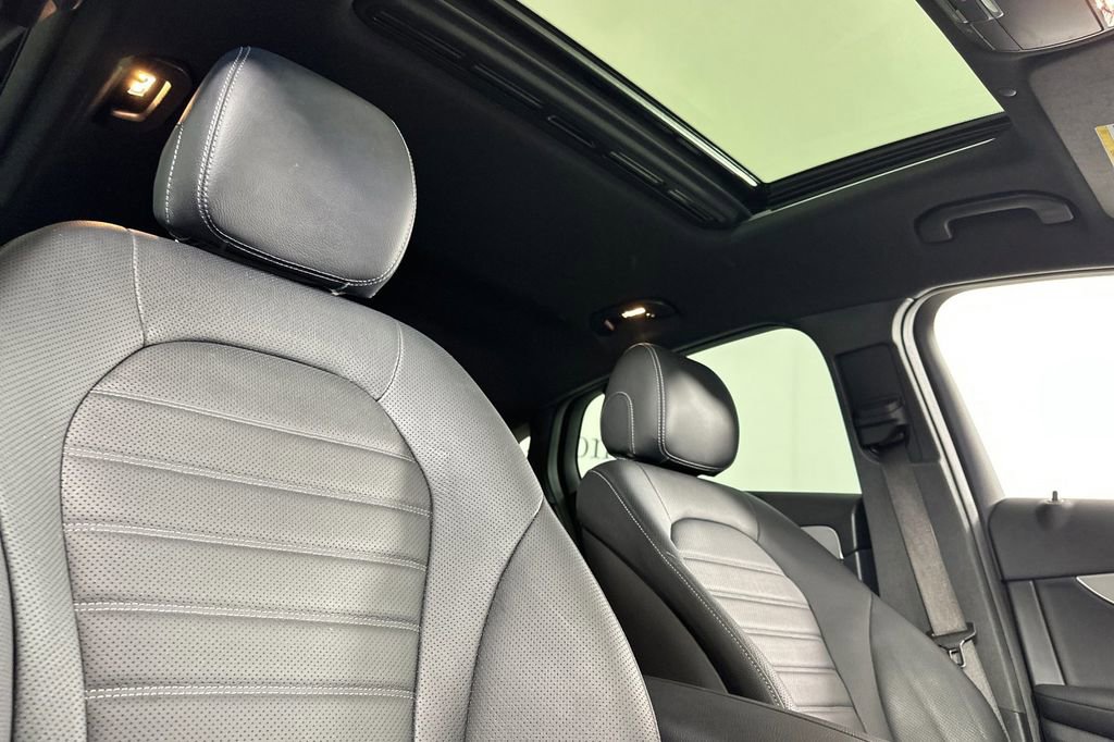 Certified 2022 Mercedes-Benz GLC 300 4MATIC Coupe image 22