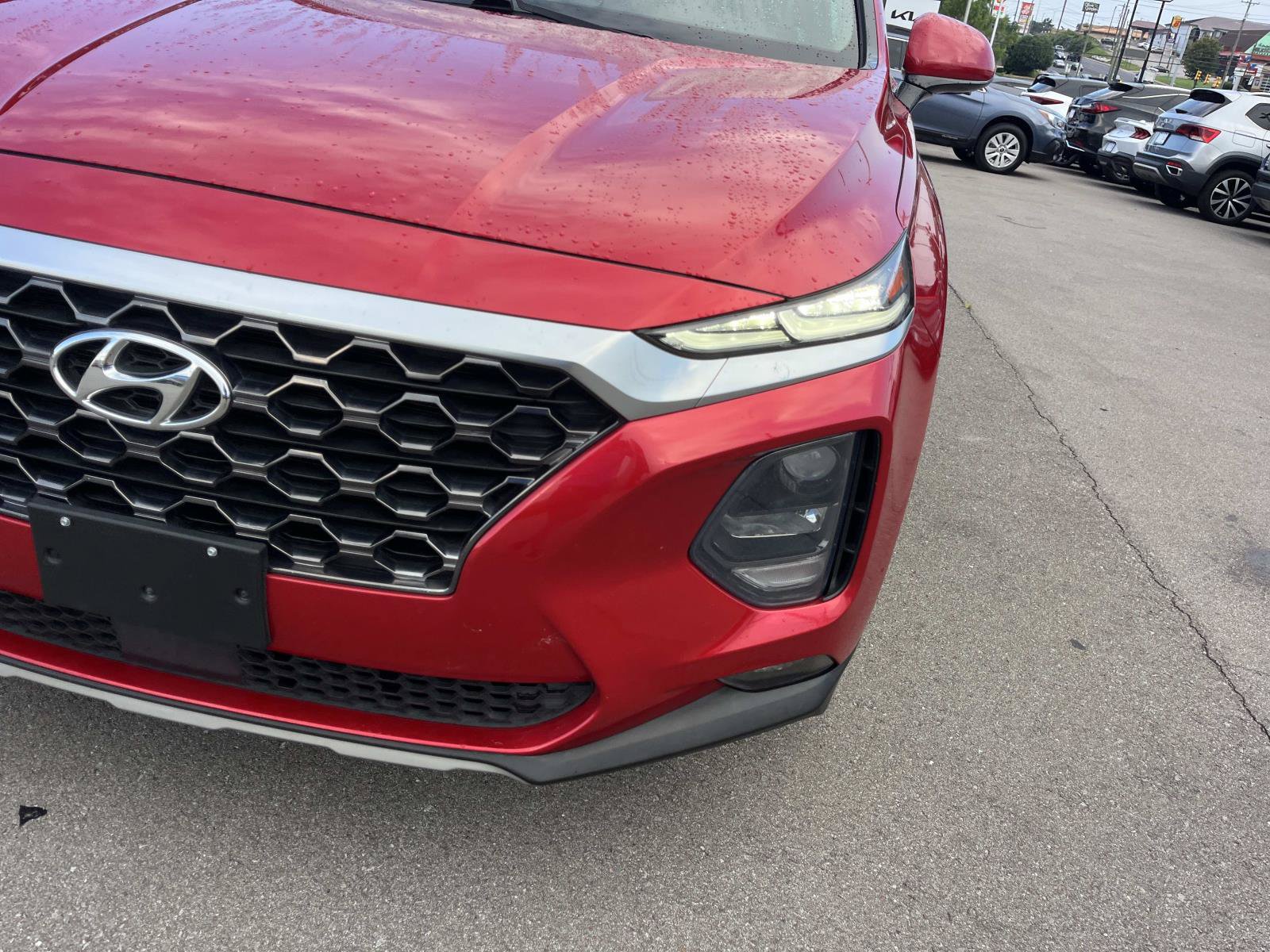 Used 2020 Hyundai Santa Fe SEL w/ Convenience Package FWD image 9