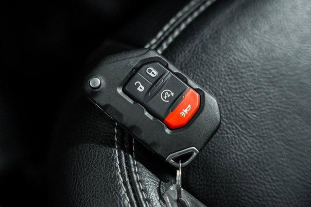 Used 2021 Jeep Gladiator Overland w/ Popular Equipment Package image 37