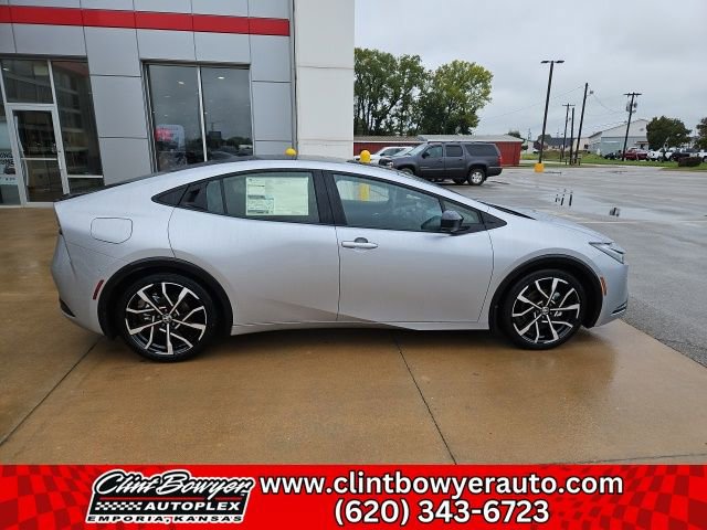 New 2026 Toyota Prius Plug-In Hybrid w/ Limited Premium Package FWD image 10