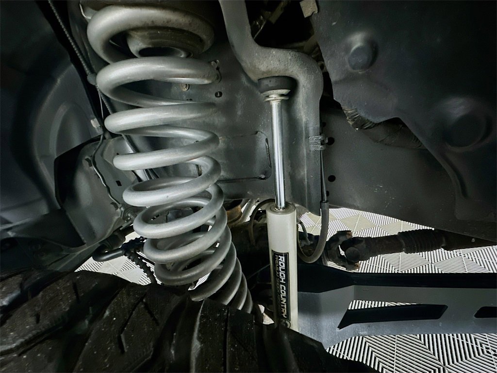 Used 2019 Ford F350 Platinum w/ Platinum Ultimate Package image 40