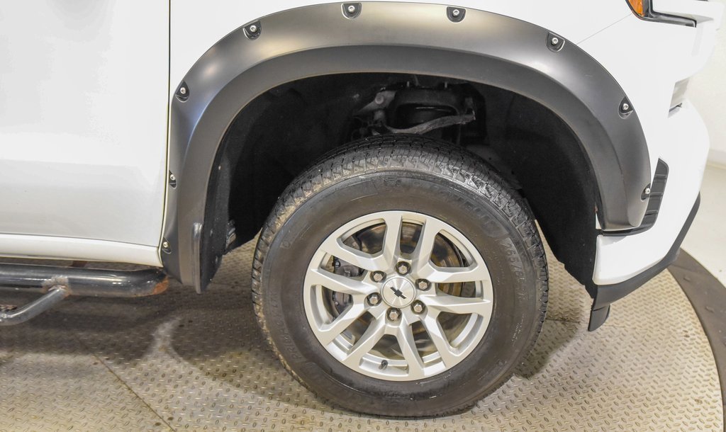 Used 2021 Chevrolet Silverado 1500 RST image 13