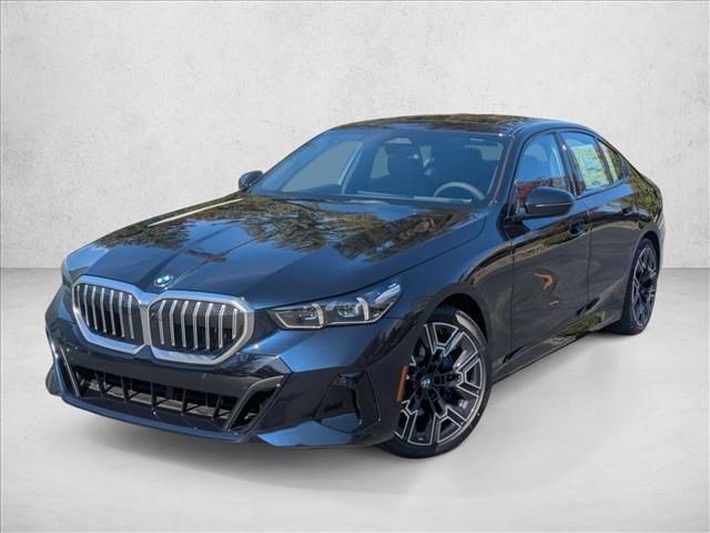 New 2026 BMW 530i xDrive w/ M Sport Package