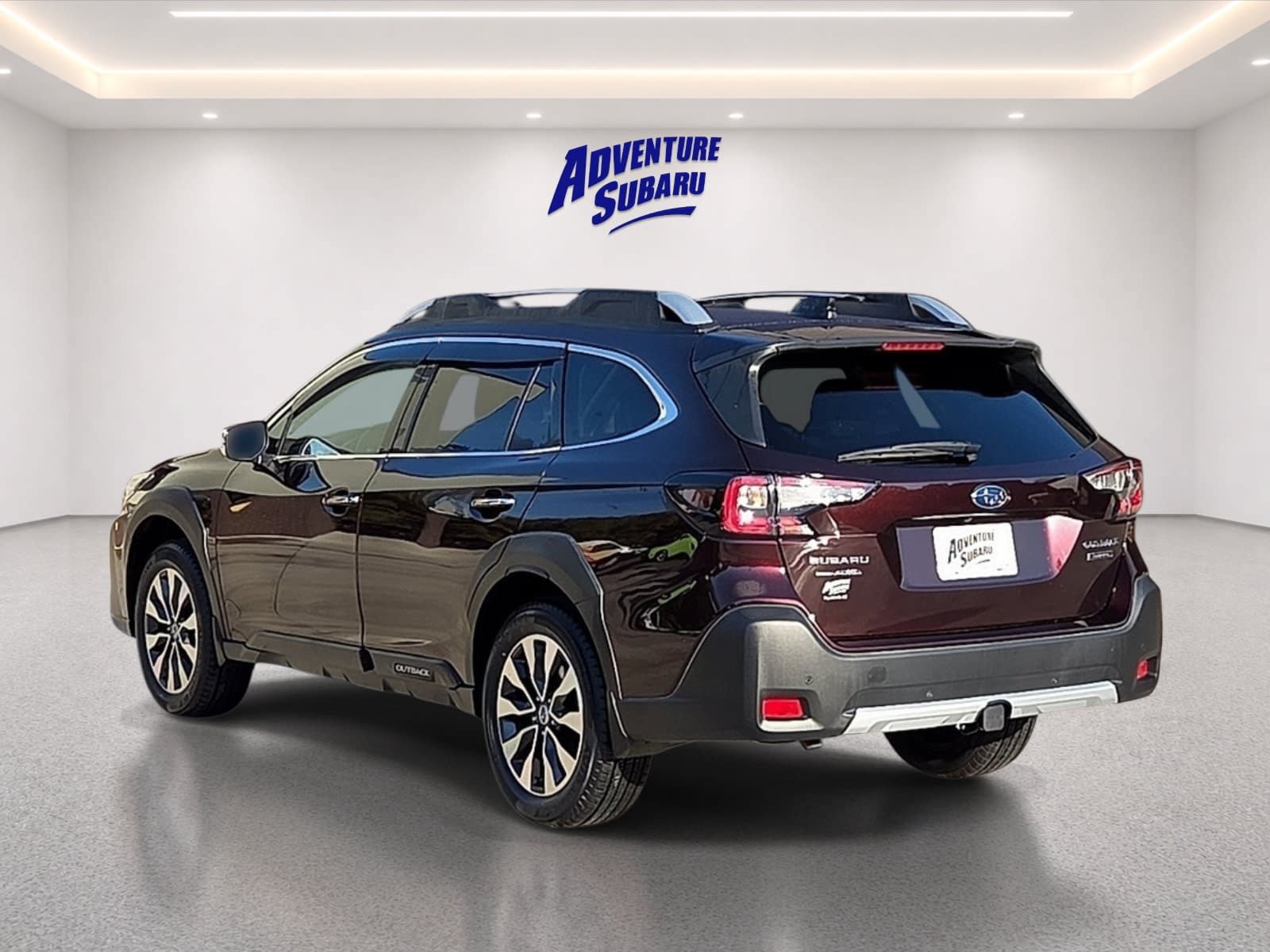 Certified 2023 Subaru Outback Touring AWD/4WD image 5