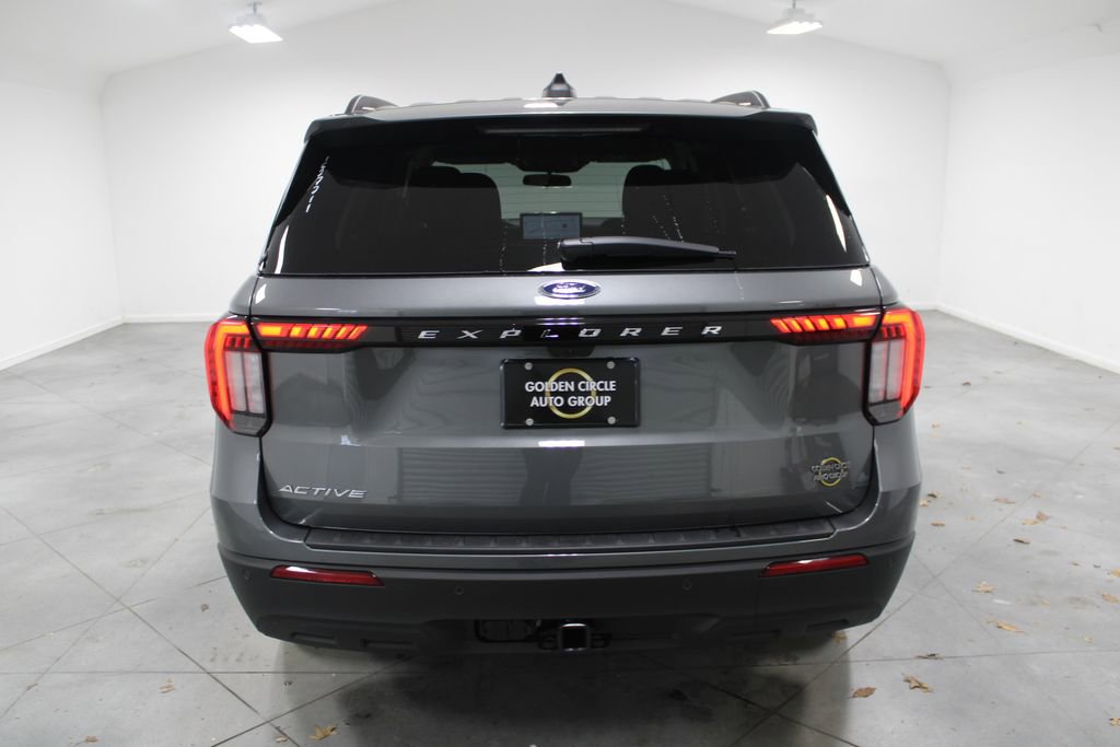 New 2026 Ford Explorer Active image 7