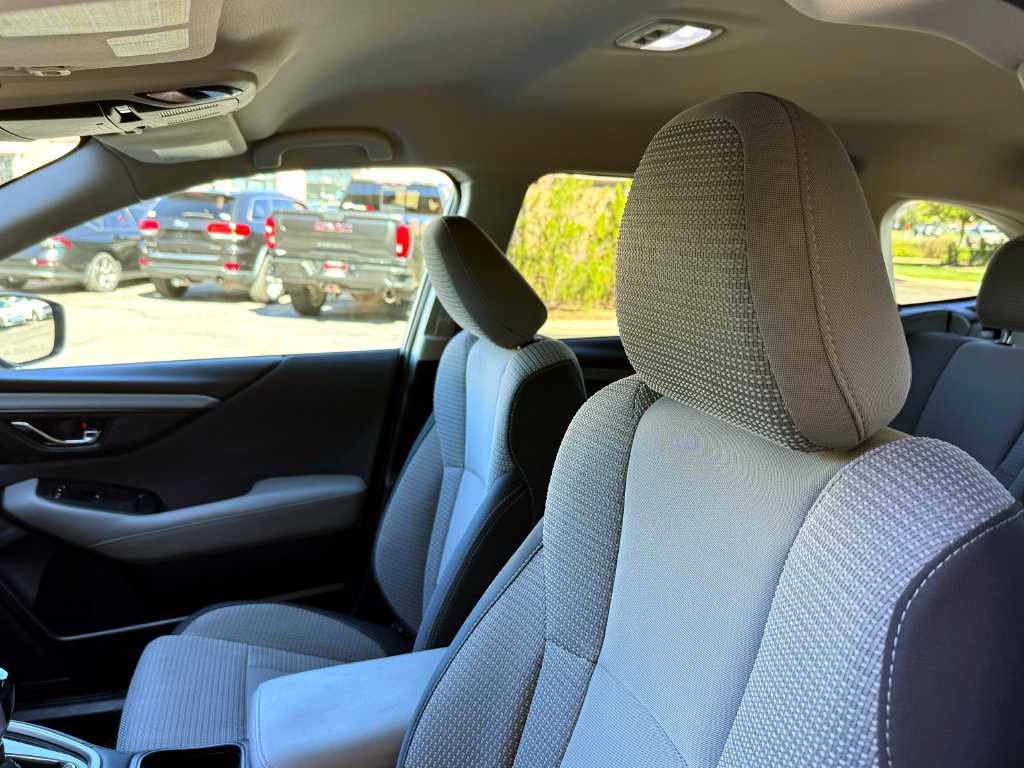 Used 2023 Subaru Outback Premium AWD/4WD image 20