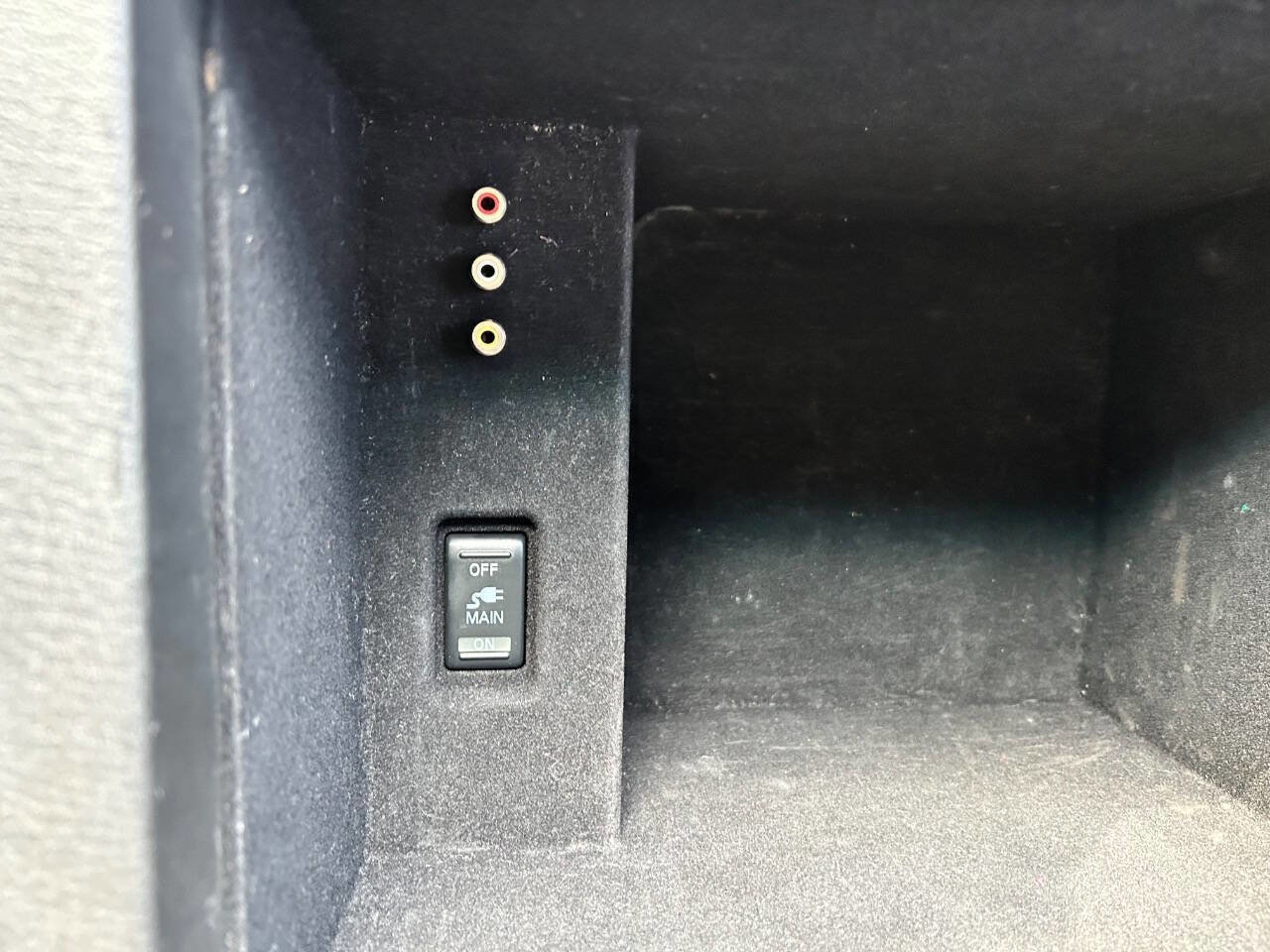 Used 2017 Nissan Armada Platinum w/ Captain Seat Package image 33