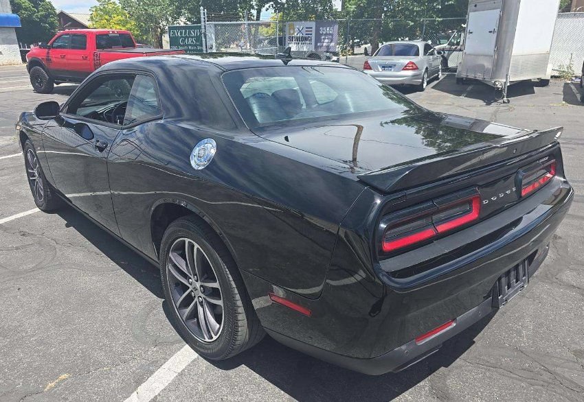 Used 2018 Dodge Challenger GT w/ GT Interior Package AWD/4WD image 19