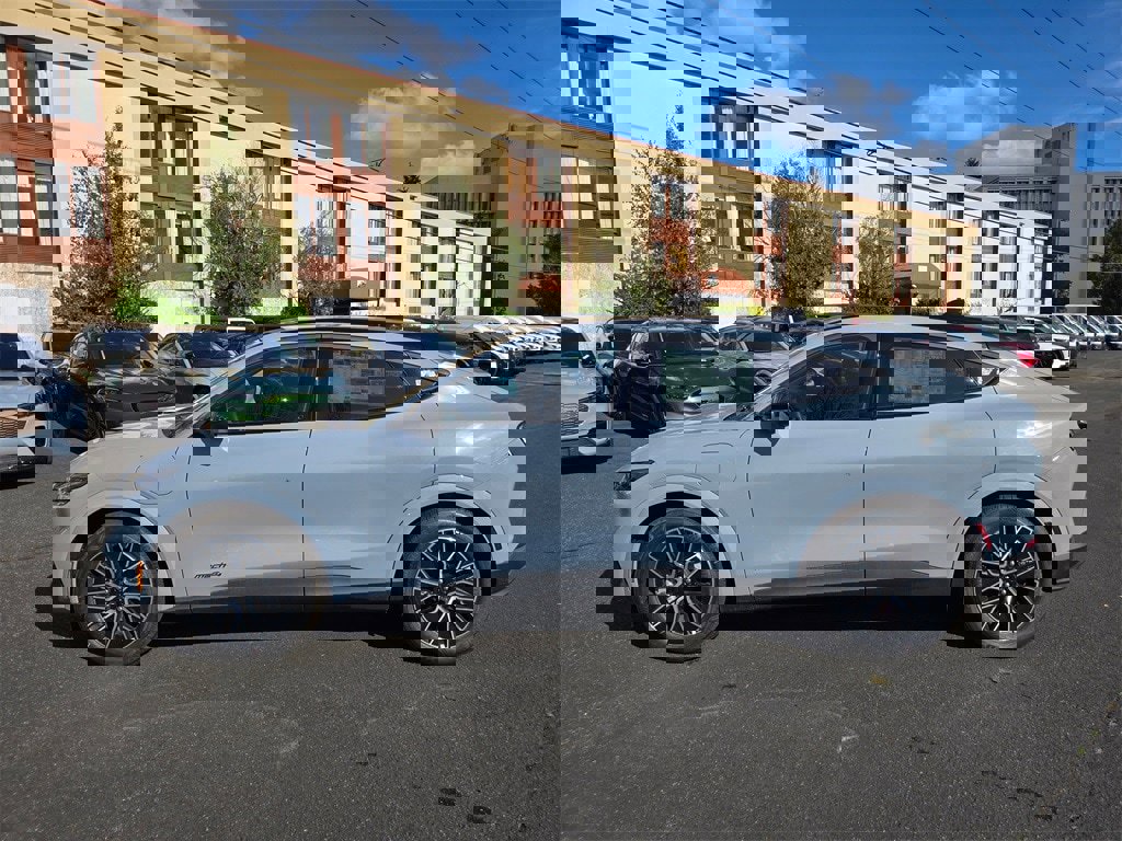 New 2025 Ford Mustang Mach-E Premium image 8