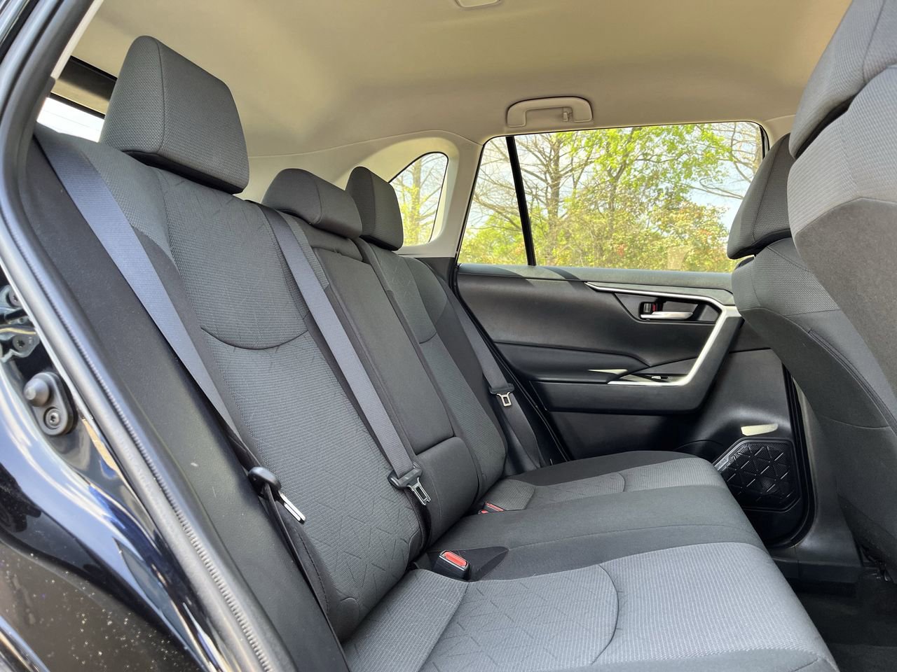 Used 2024 Toyota RAV4 XLE image 26