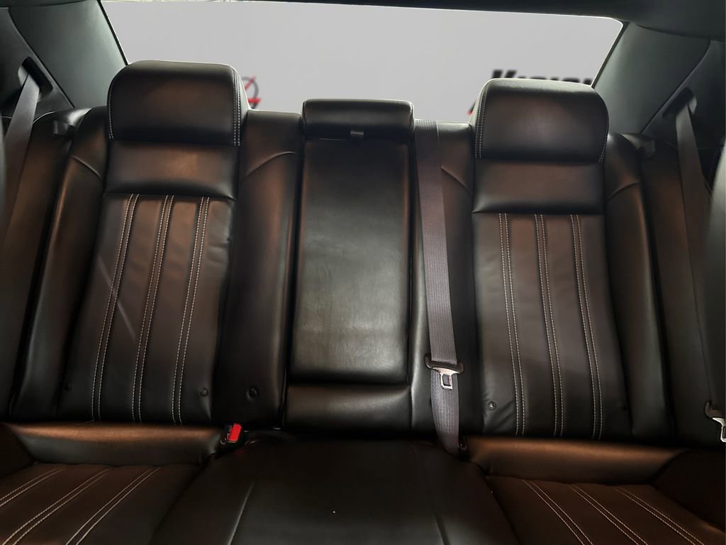 Used 2022 Chrysler 300 S image 18