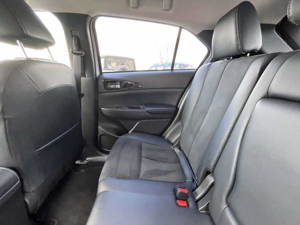 Used 2025 Mitsubishi Eclipse Cross SE image 23