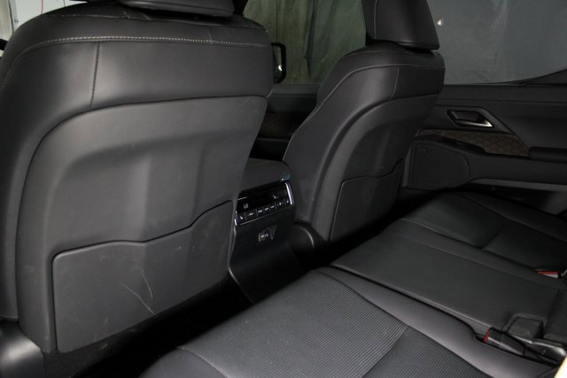 Used 2024 Lexus GX 550 image 36