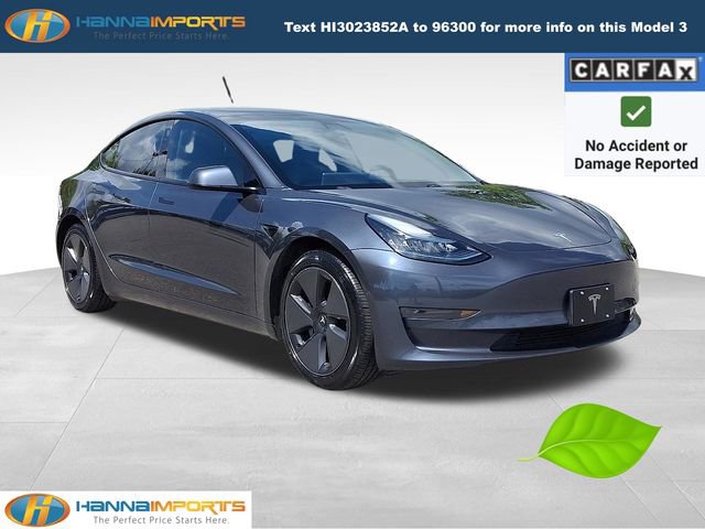 Used 2021 Tesla Model 3 Standard Range Plus image 1