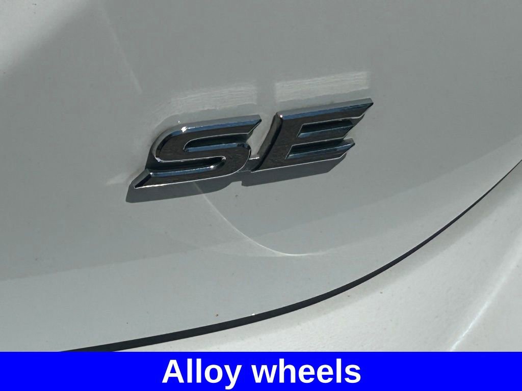 Used 2019 Toyota Camry SE w/ Convenience Package image 20