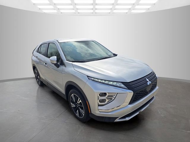 Used 2025 Mitsubishi Eclipse Cross SE image 2