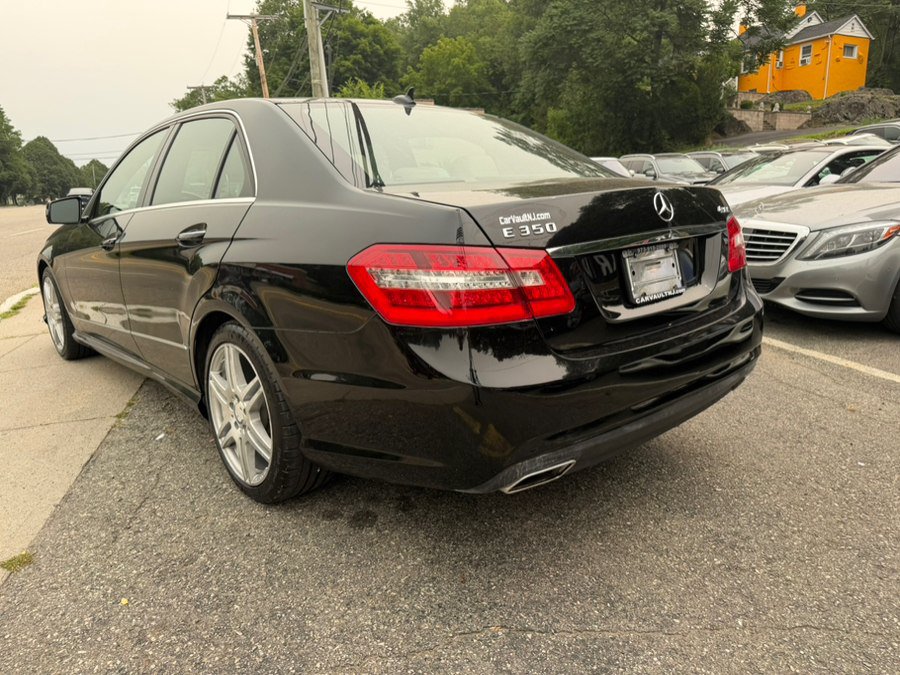 Used 2010 Mercedes-Benz E 350 4MATIC Sedan image 5