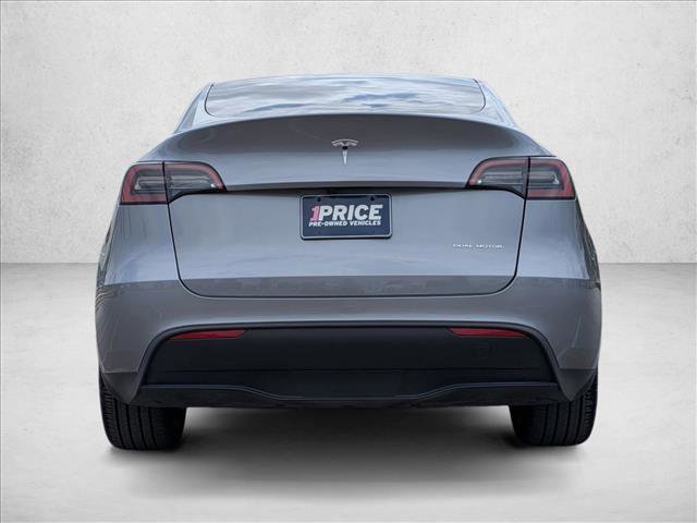 Used 2025 Tesla Model Y Long Range image 6