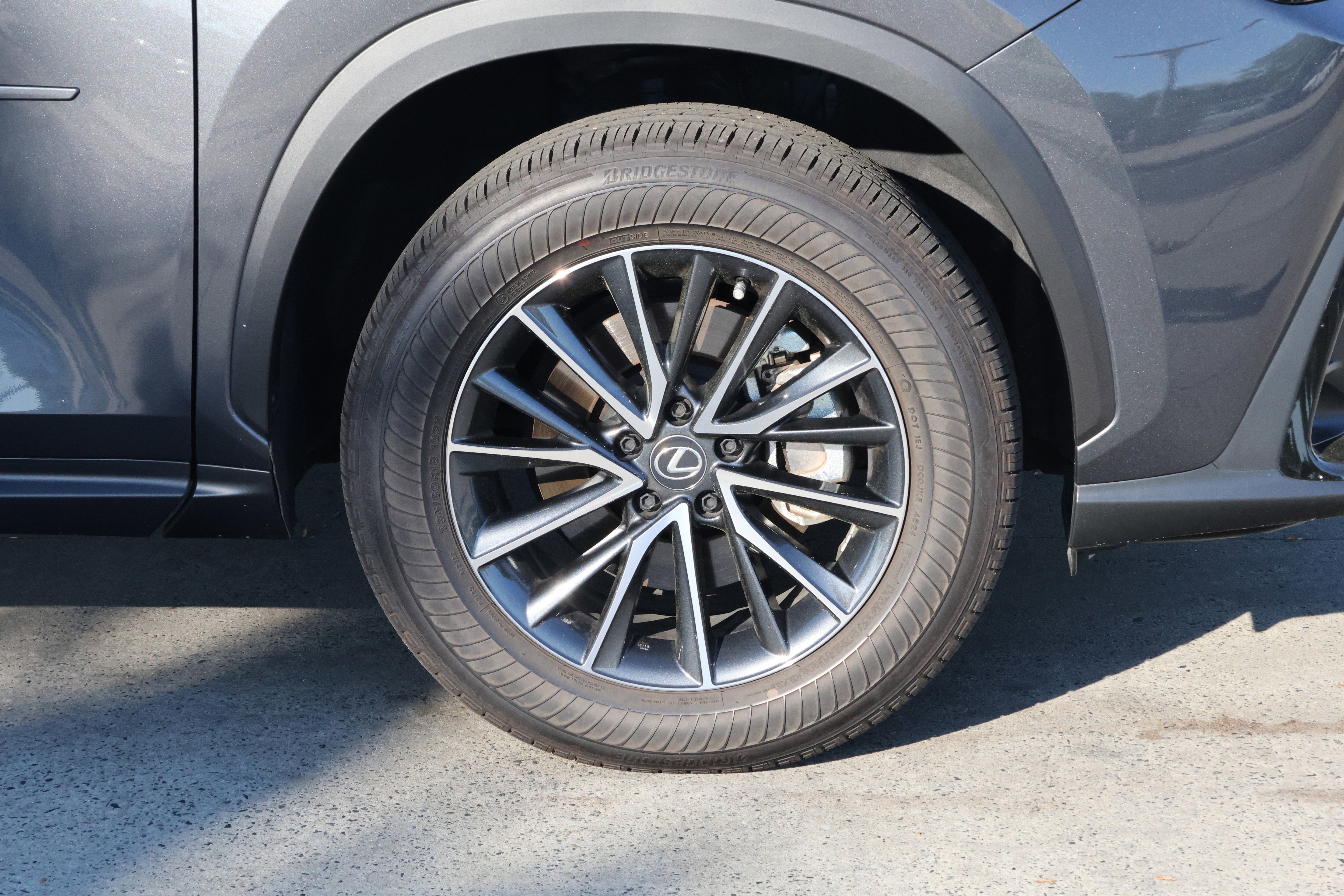 Used 2025 Lexus NX 250 FWD w/ Towing Package (2000 Lbs) image 11