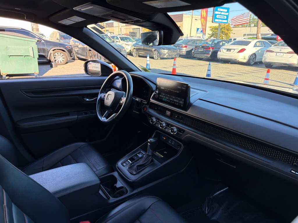 Used 2025 Honda CR-V Sport-L image 17
