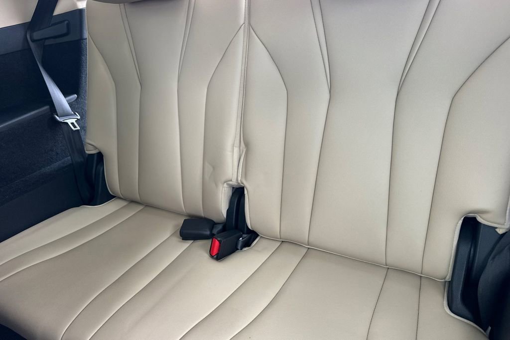 Certified 2023 Acura MDX SH-AWD image 16