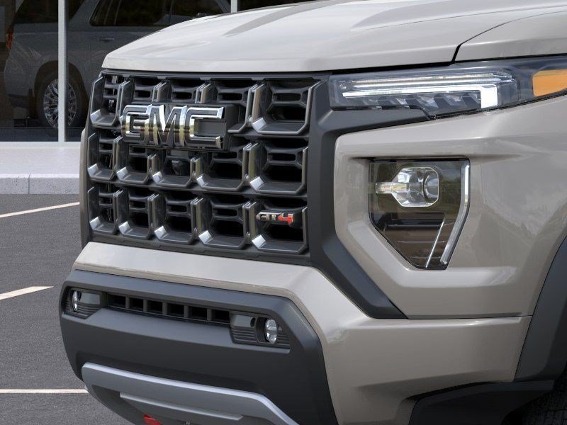 New 2026 GMC Canyon AT4 w/ Technology Plus Package AWD/4WD image 14