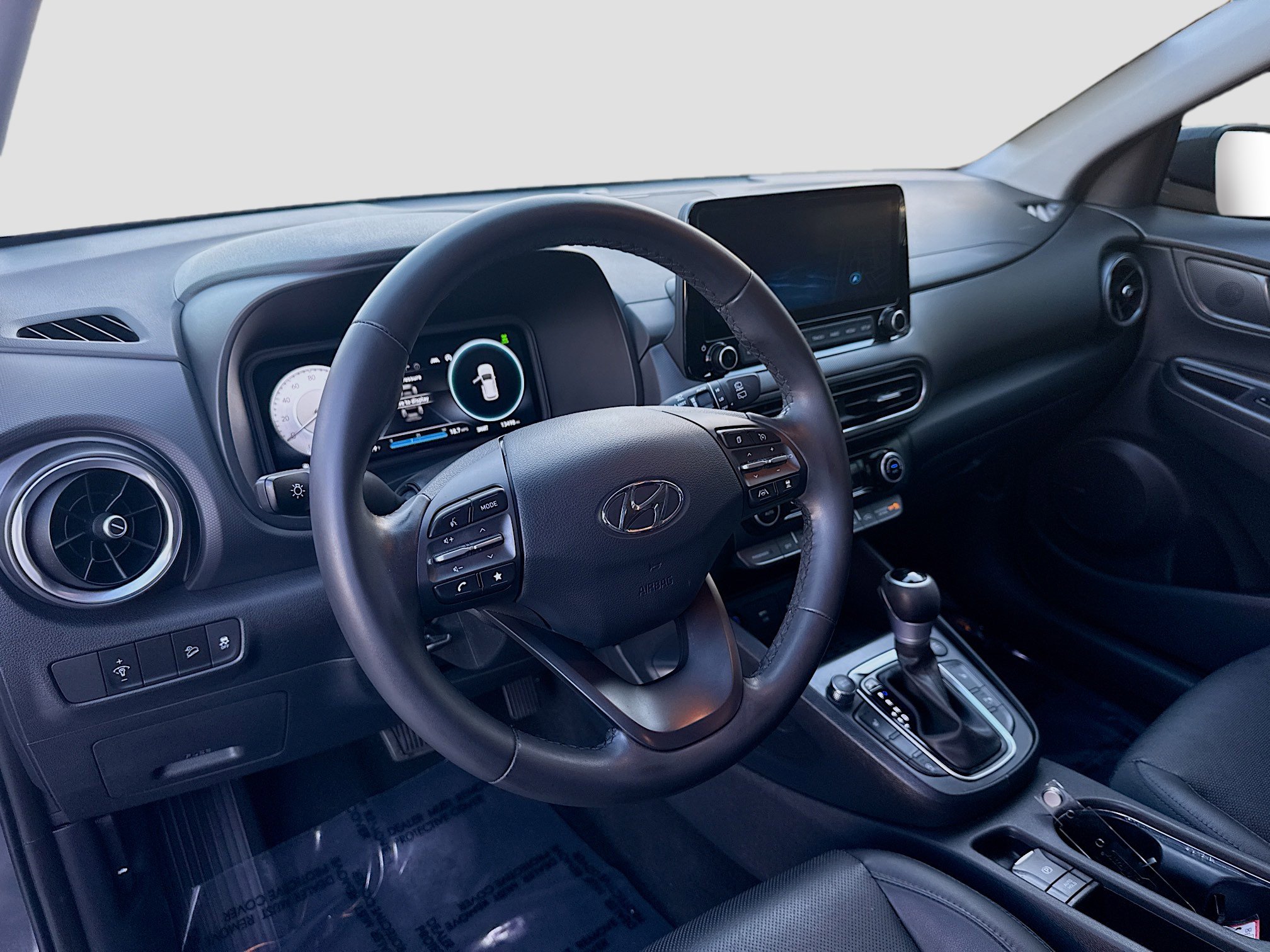 Used 2023 Hyundai Kona Limited w/ Cargo Package AWD/4WD image 7