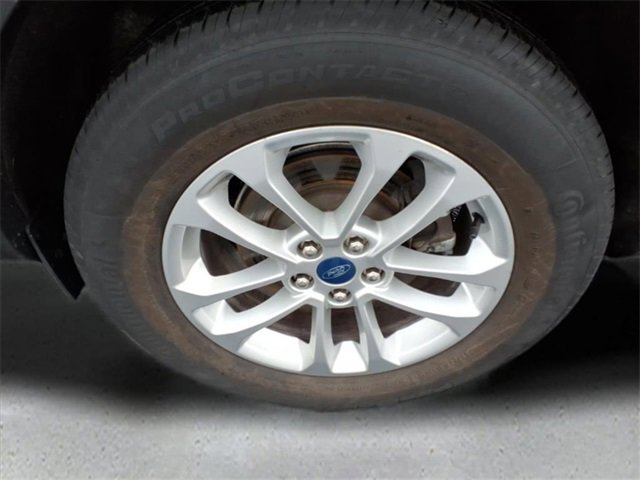 Used 2022 Ford Escape SE image 12