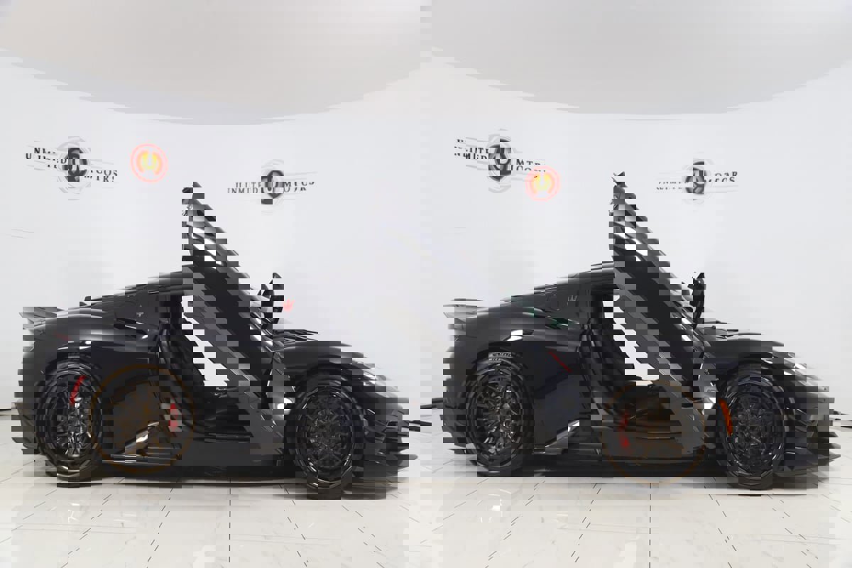 Used 2022 Maserati MC20 Coupe image 3