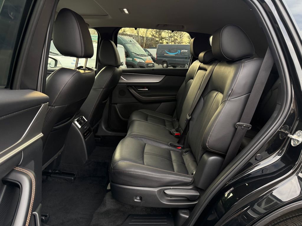 Used 2024 MAZDA CX-90 3.3 Turbo w/ Preferred Plus image 20