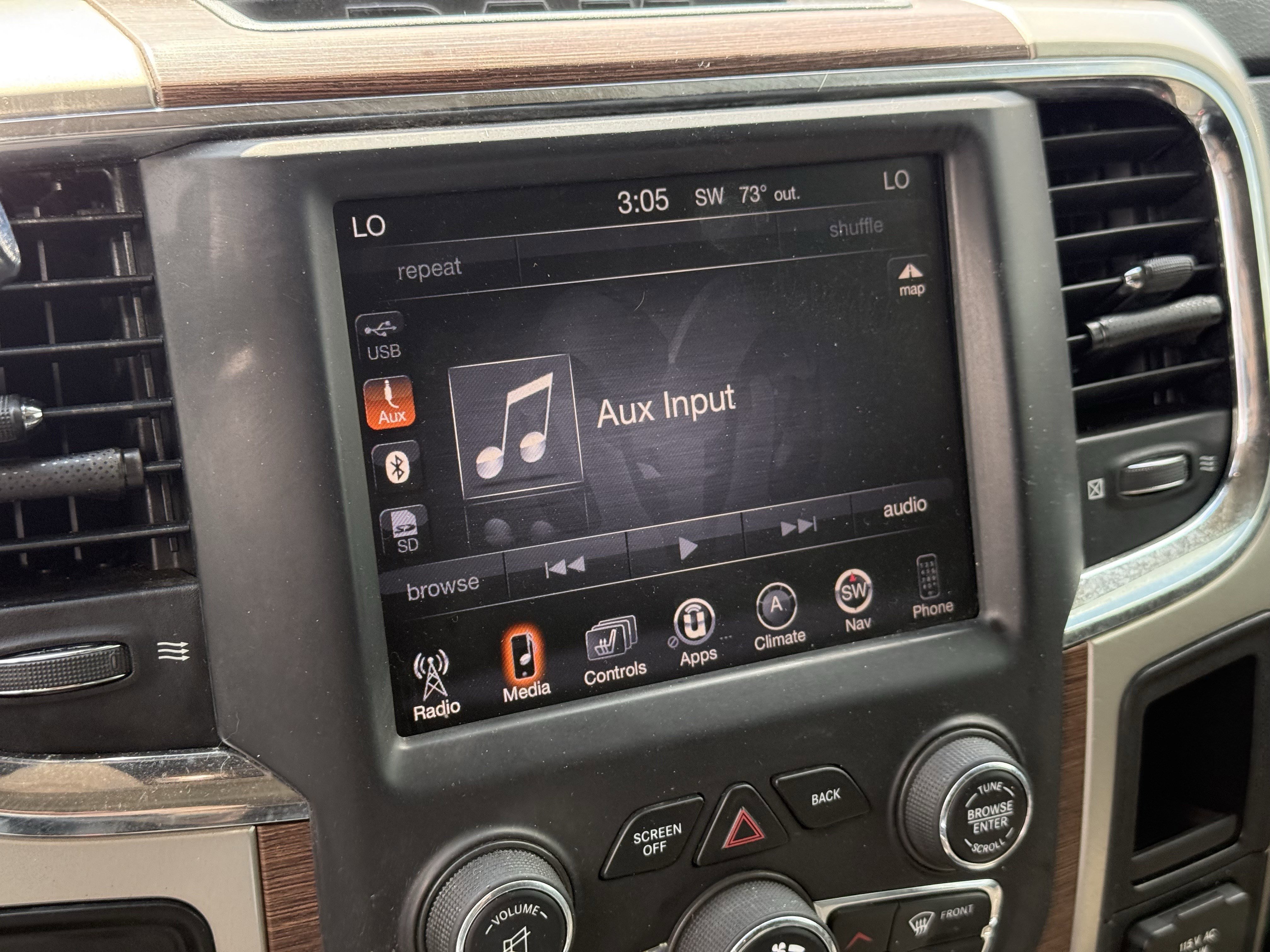 Used 2015 RAM 3500 Laramie image 20