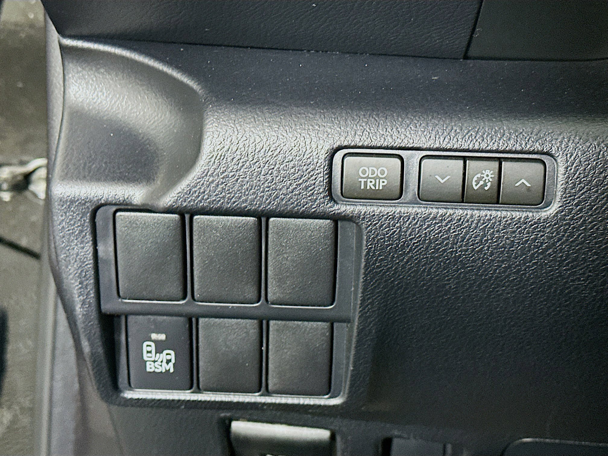 Used 2016 Lexus IS 300 AWD image 17