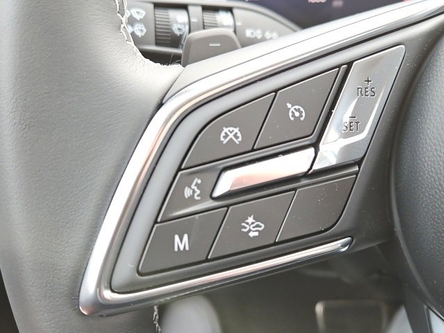 New 2025 Buick Envision Sport Touring image 21