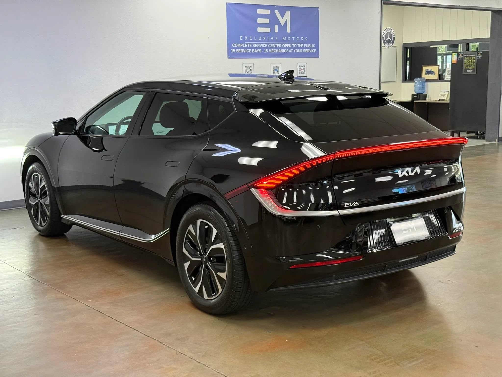 Used 2023 Kia EV6 Wind w/ Wind Technology Package RWD image 5