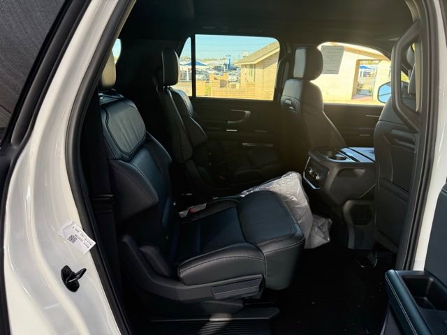 New 2025 Ford Expedition Max Platinum w/ Stealth Appearance Package image 10