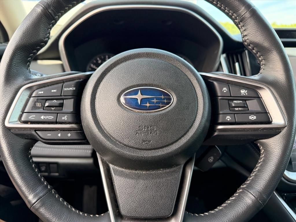 Used 2025 Subaru Outback Limited AWD/4WD image 20