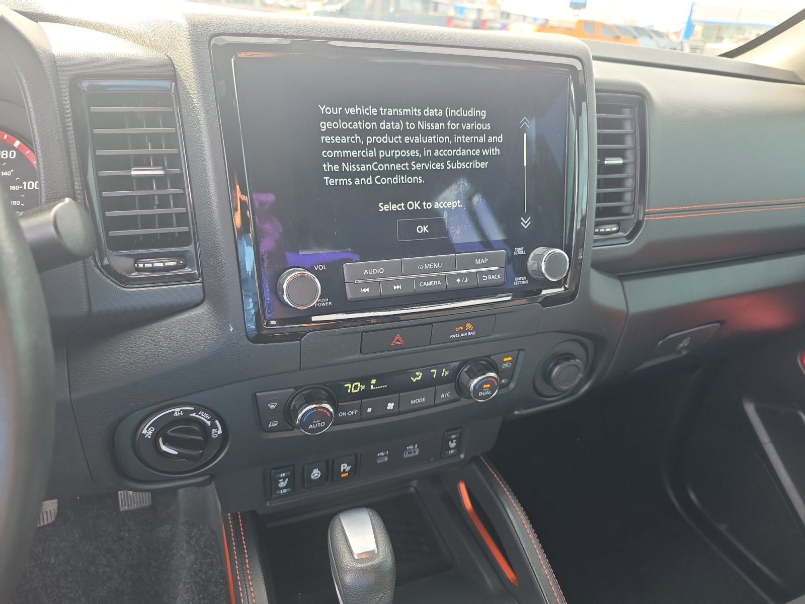 Used 2022 Nissan Frontier PRO-4X image 18