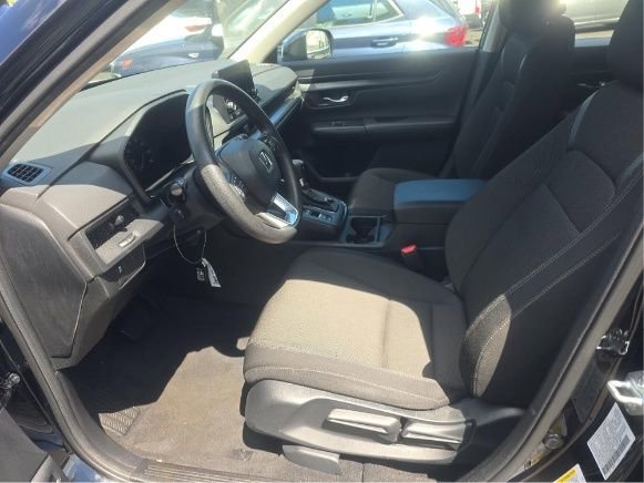 Used 2023 Honda CR-V LX image 4