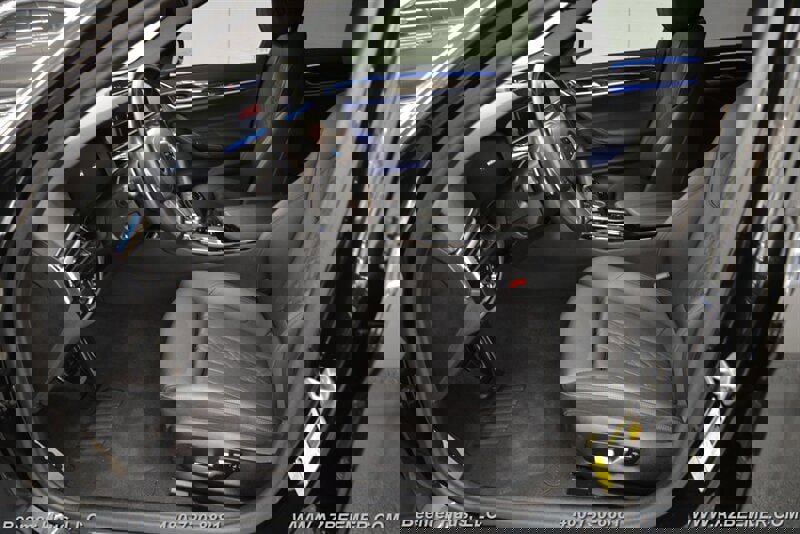 Used 2023 BMW 530i w/ M Sport Package image 13