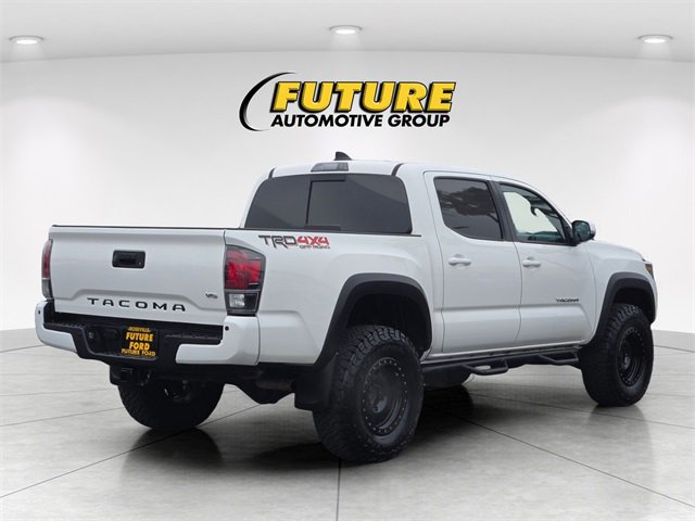 Used 2021 Toyota Tacoma TRD Off-Road image 4