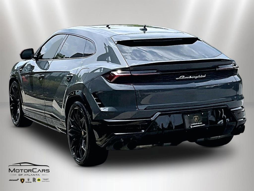 Used 2025 Lamborghini Urus SE AWD/4WD image 10