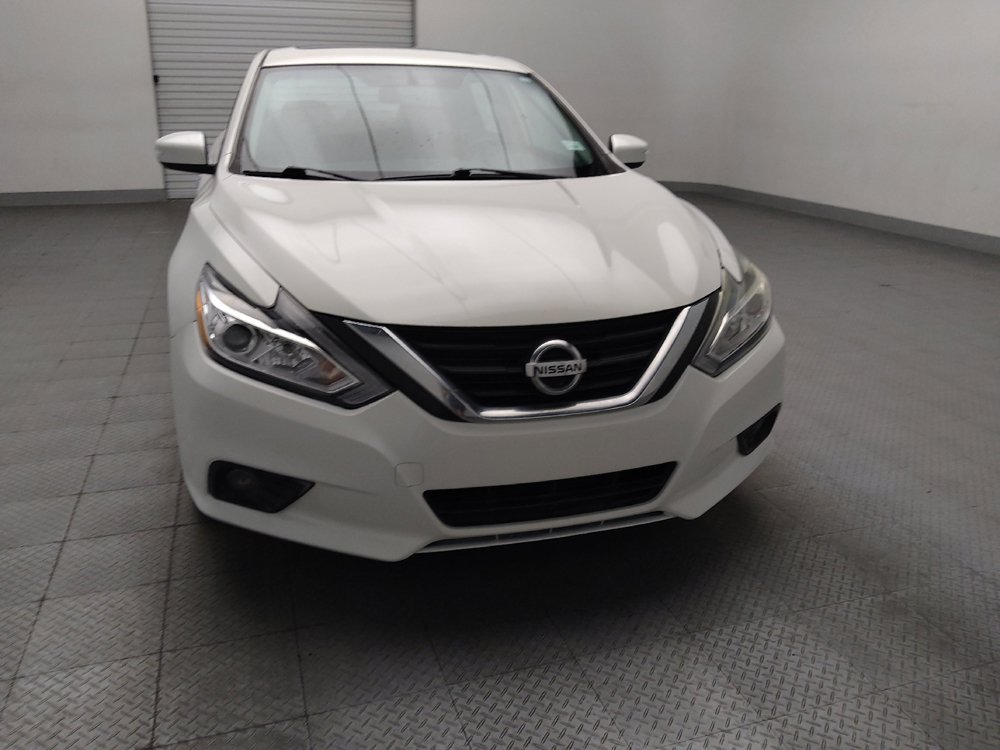 Used 2018 Nissan Altima 2.5 SV w/ 2.5 SV Technology Package FWD image 14