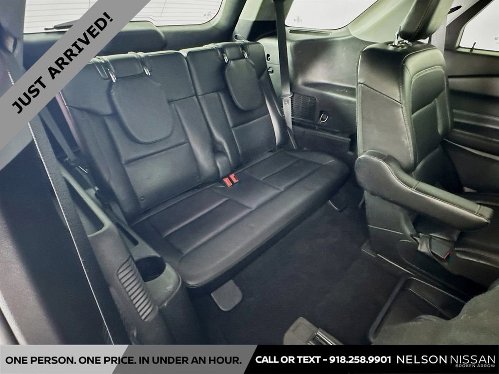 Used 2020 Ford Explorer XLT w/ Equipment Group 202A image 25