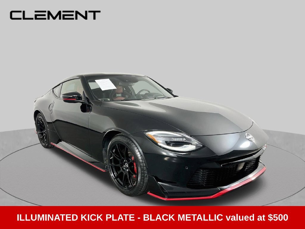 Used 2024 Nissan Z NISMO w/ Floor Mat Package RWD image 3