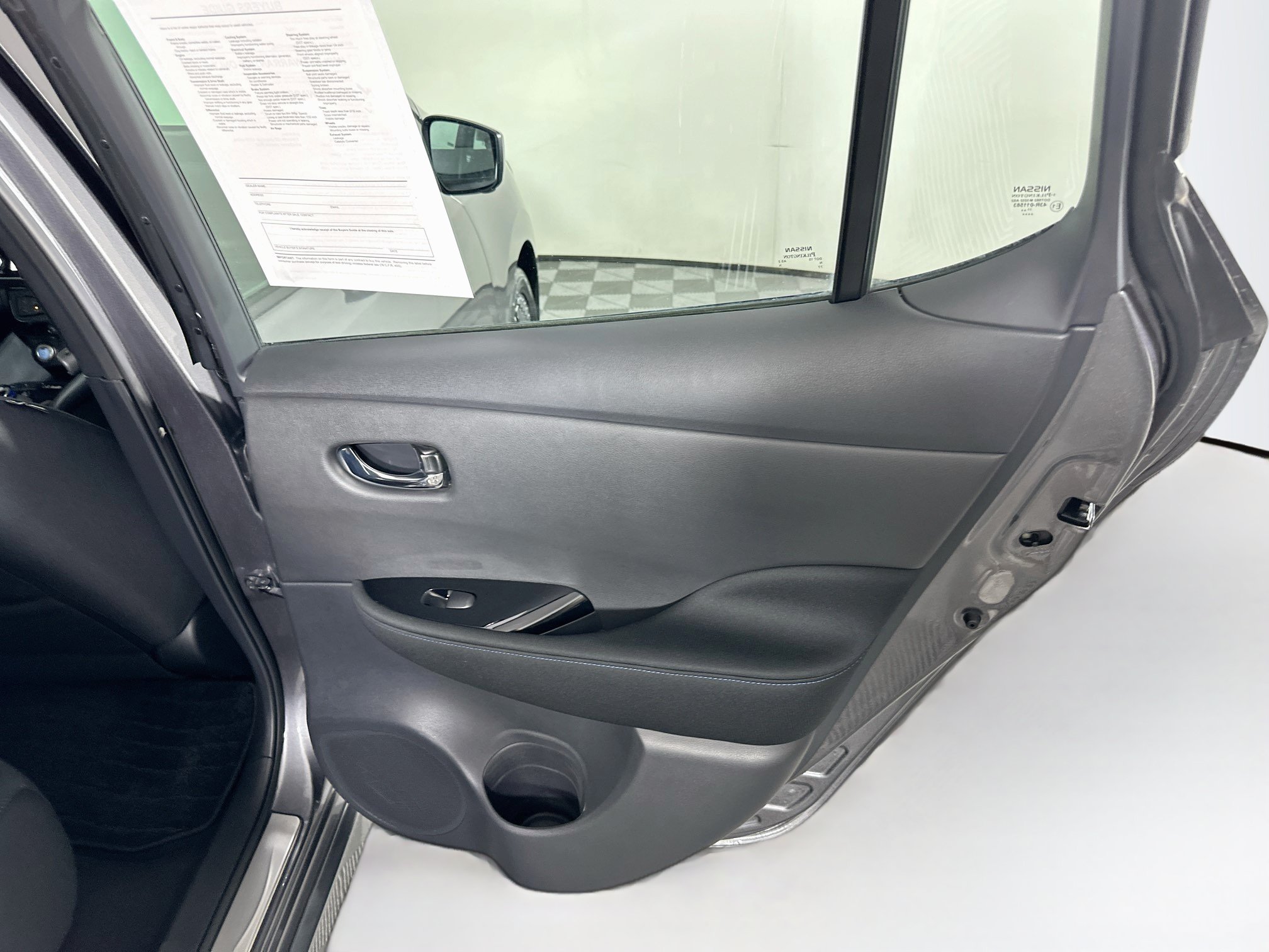 Used 2024 Nissan Leaf SV Plus FWD image 29