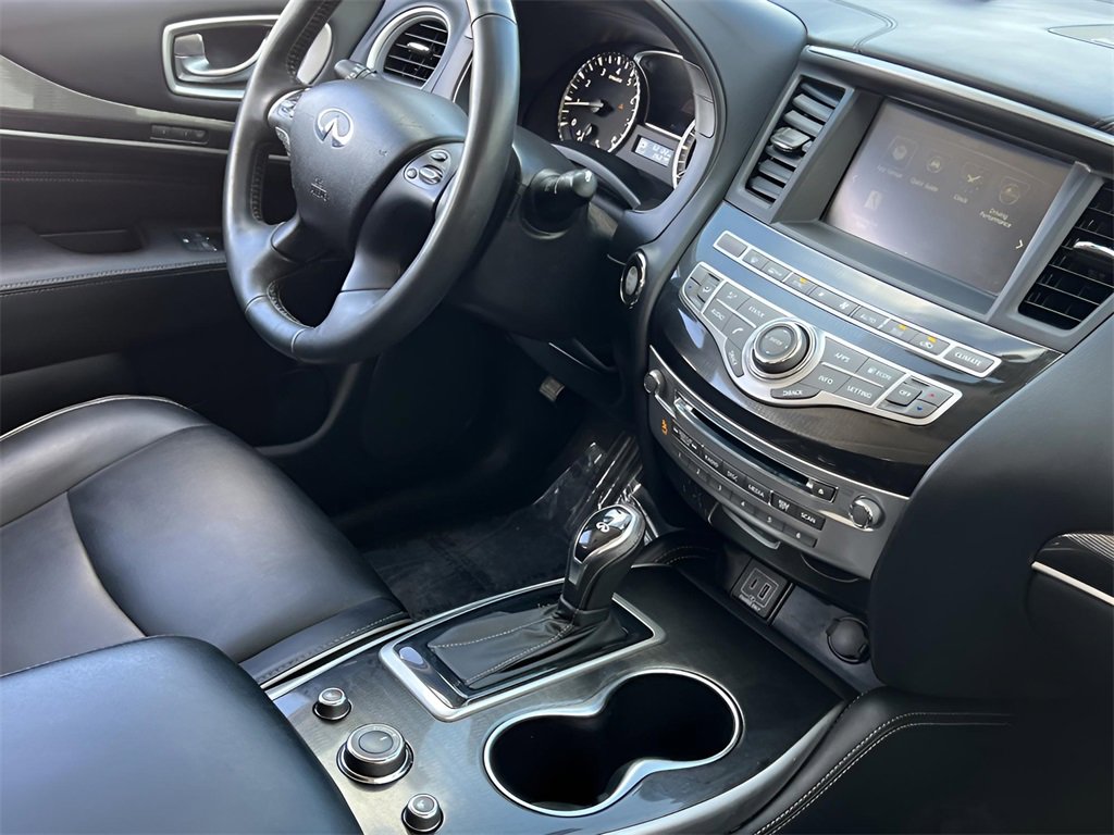 Used 2020 INFINITI QX60 Luxe image 3